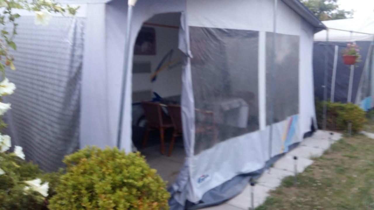 Caravans Magda Ниешорце Екстериор снимка