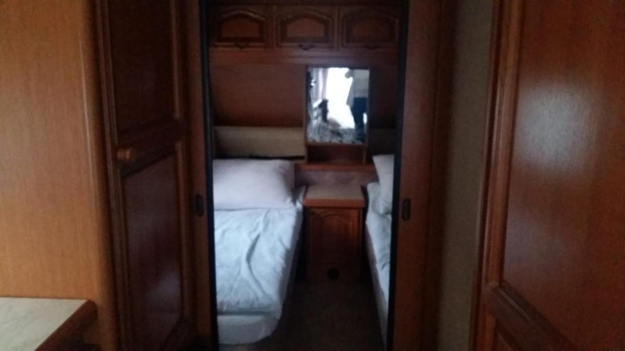 Caravans Magda Ниешорце Екстериор снимка