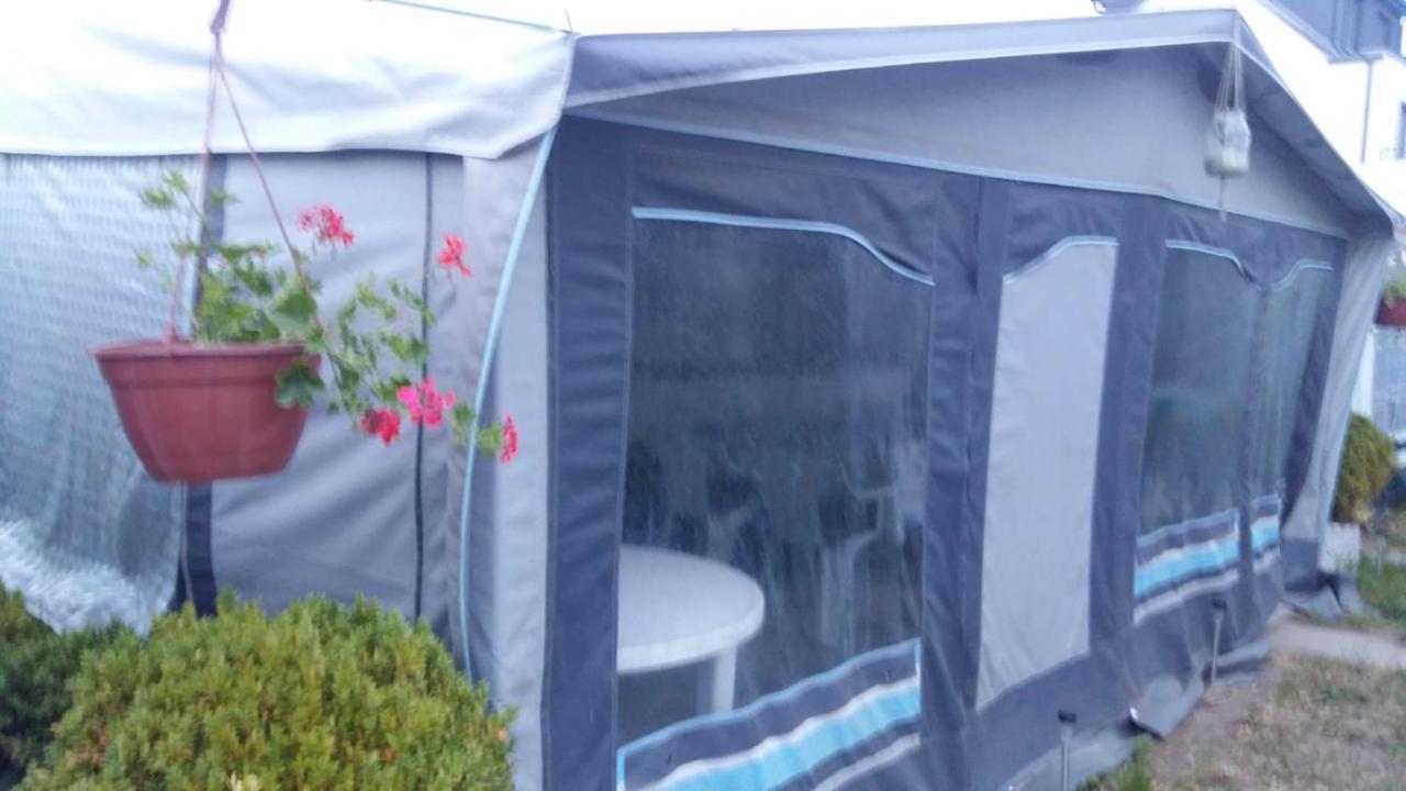 Caravans Magda Ниешорце Екстериор снимка