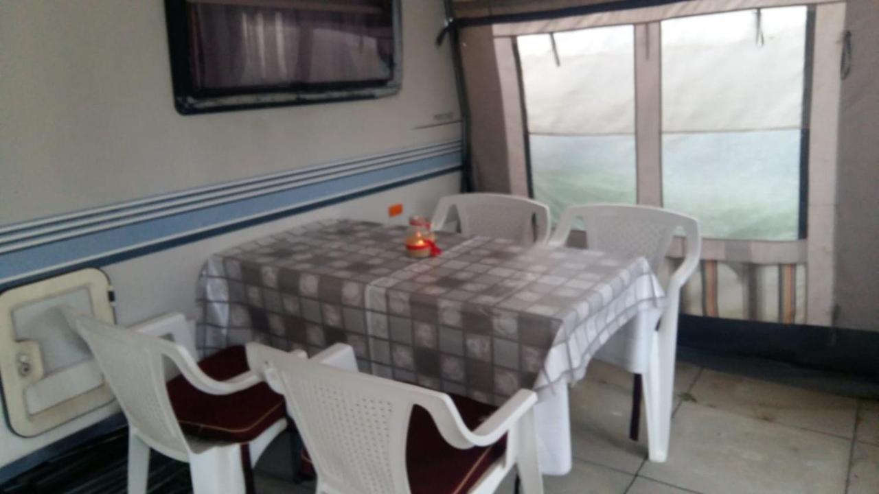 Caravans Magda Ниешорце Екстериор снимка