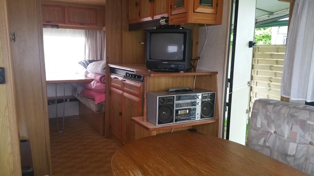 Caravans Magda Ниешорце Стая снимка