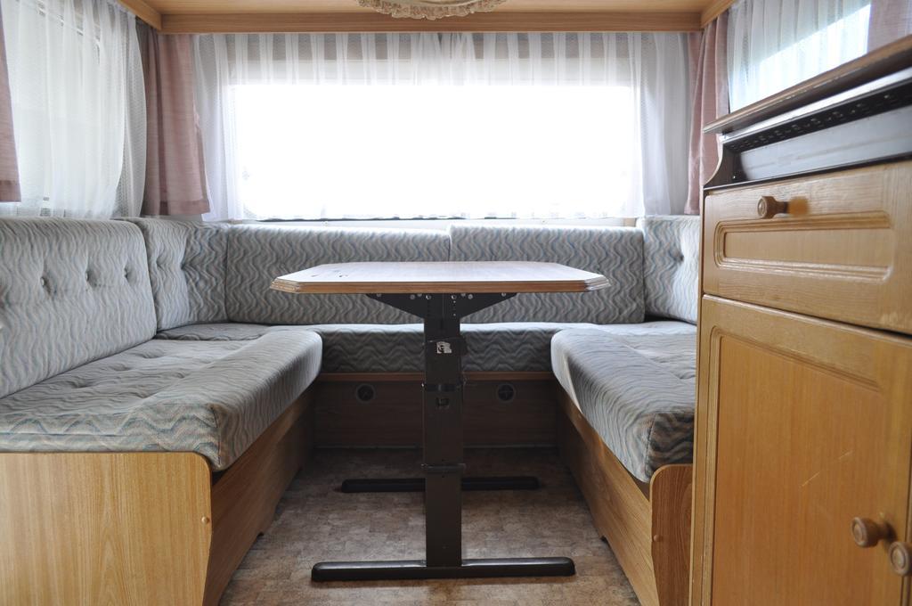 Caravans Magda Ниешорце Екстериор снимка