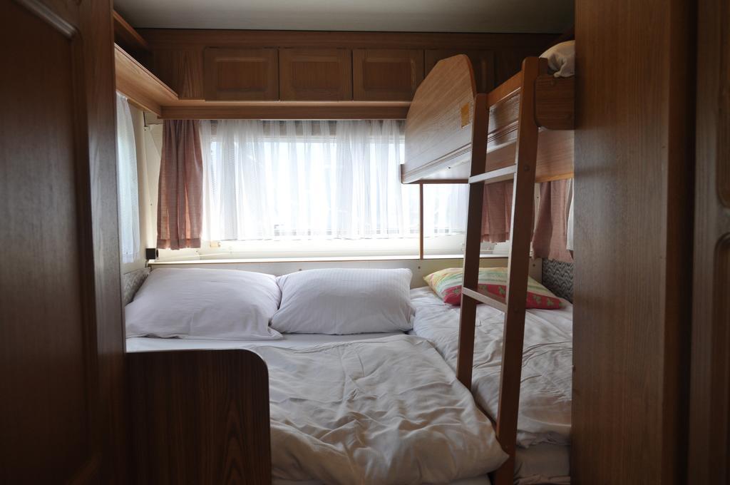 Caravans Magda Ниешорце Екстериор снимка